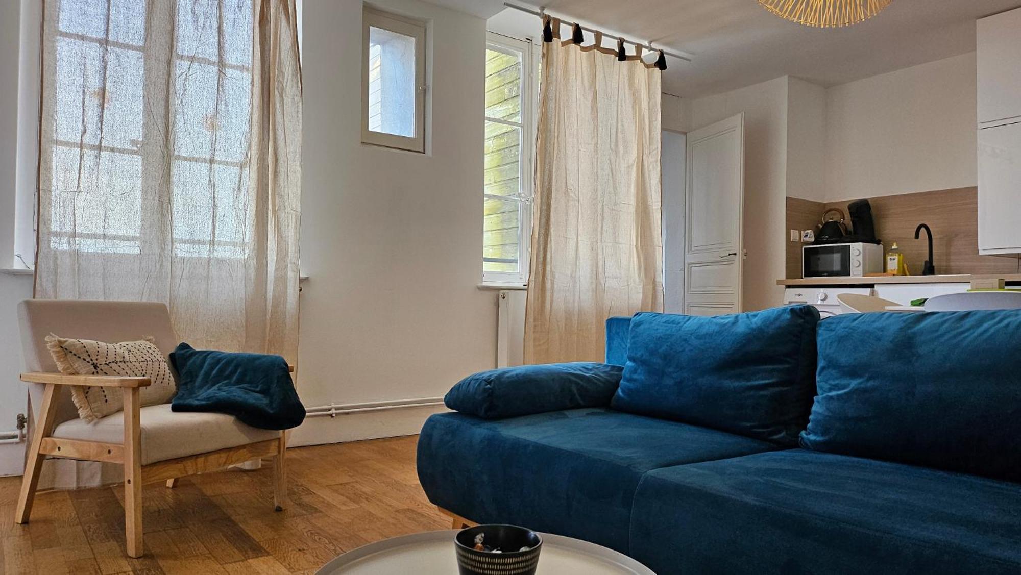 Appartement Charmand Duplex Avec Vue Sur La Cite & Les Toits à Carcassonne Extérieur photo